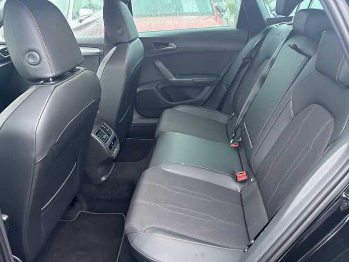 CUPRA Leon Sportstourer 1.5eTSI DSG Edge-Paket Cupra