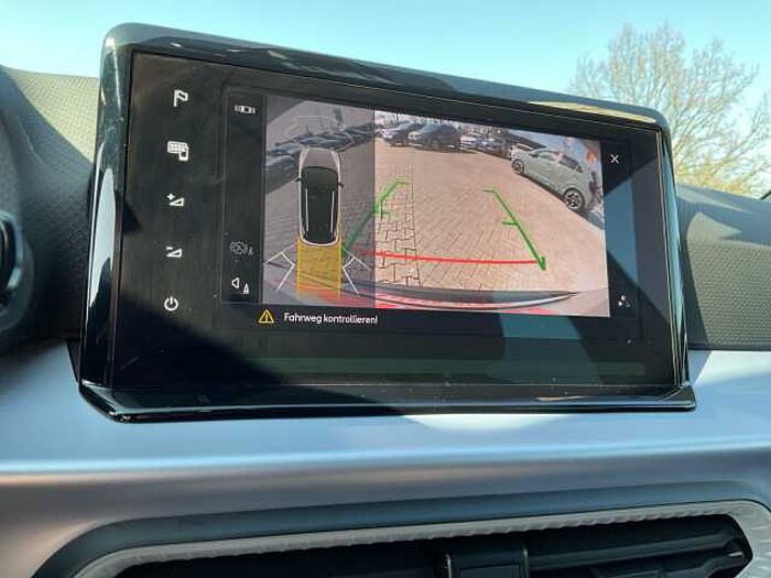 SEAT Arona 1.0 TSI FR DSG LED+ACC+NAVI+PDC+SHZ