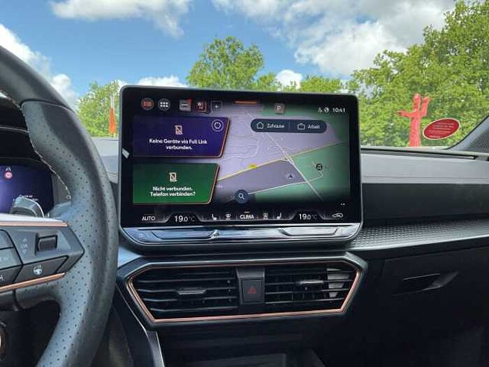 CUPRA Leon Sportstourer 1.5 eTSI DSG FLA SPURH EL.HECK Cupra