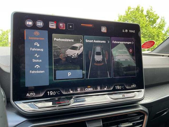 CUPRA Leon Sportstourer 1.5 eTSI DSG FLA SPURH EL.HECK Cupra