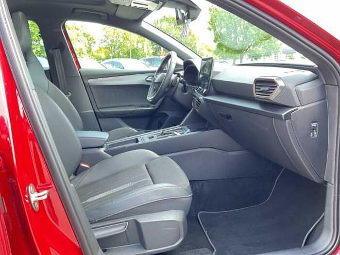 CUPRA Leon VZ 2.0 TSI DSG NAVIGATION/KAMERA/PDC