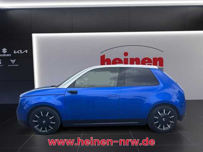 Honda e Advanc Advance TEMPO KLIMA PDC USB