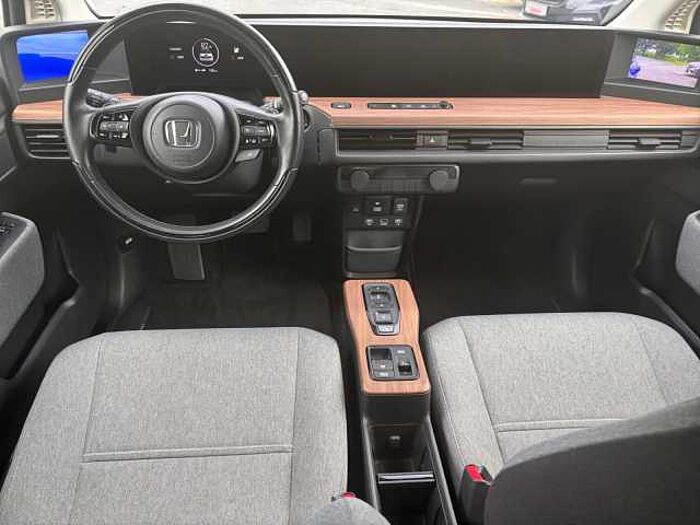 Honda e Advanc Advance TEMPO KLIMA PDC USB