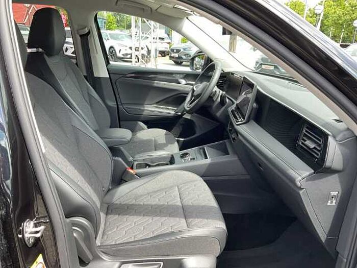 Volkswagen Tiguan 1.5 eTSI 96 kW Life AUTOMATIK AHK//KAMERA