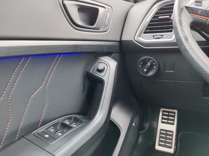 CUPRA Ateca 2.0 TSI DSG 4Drive VZ NAVI LED AHK 19Z ACC