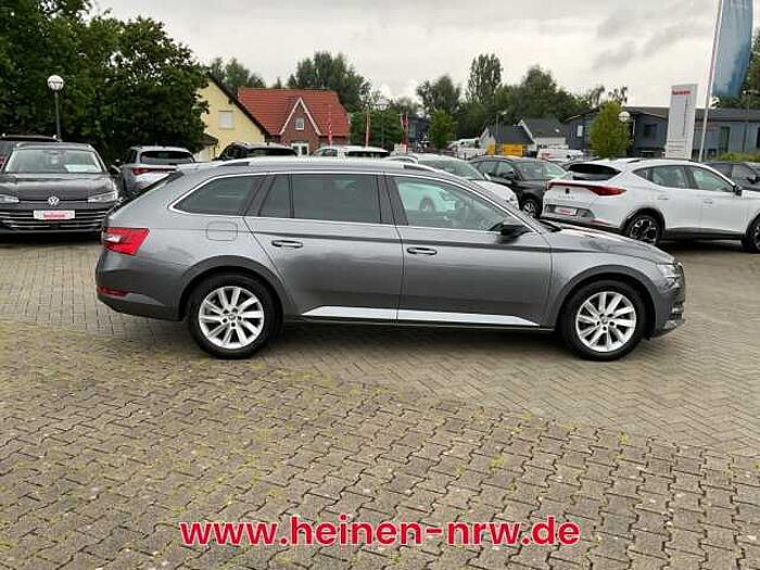 SKODA Superb Combi 1.5 TSI ACT Style Kamera/PDC
