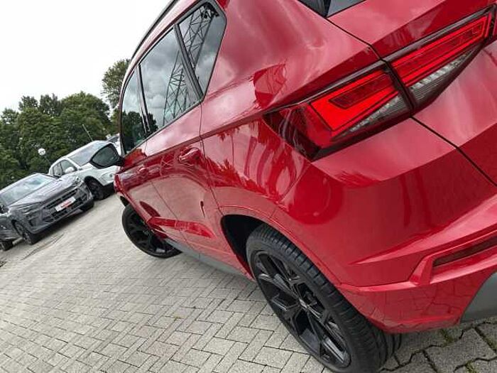 SEAT Ateca FR 1.5 TSI ACT DSG ACC+LED+Navi+SHZ+LM