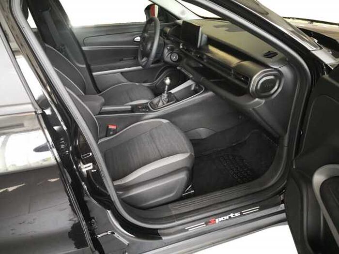 Jeep Avenger 1.2 T-GDI Longitude LED+LM+PDC+SpurH