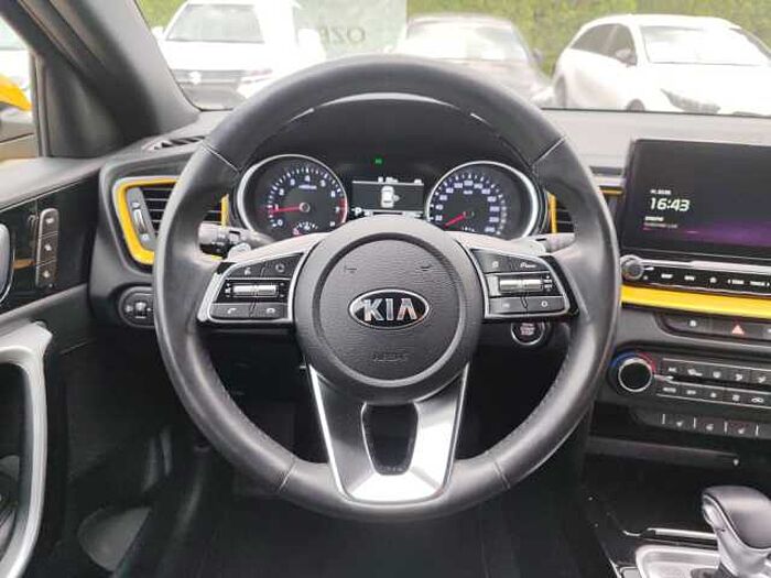 Kia Xceed 1.6 T-GDi GPF 7DCT Spring Edition LED+LM+BT