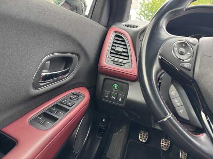 Honda HR-V 1.5 VTEC-TURBO Sport NAVI AHK ABNEHMBAR