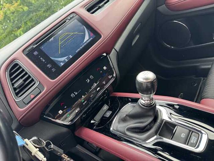 Honda HR-V 1.5 VTEC-TURBO Sport NAVI AHK ABNEHMBAR