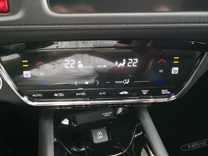 Honda HR-V 1.5 i-VTEC Executive LED+TEMPO+LM+SHZ