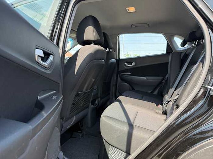 Hyundai Kona 1.6 GDI Trend RÜCKFAHRKAMERA+TEMPOMAT+PDC