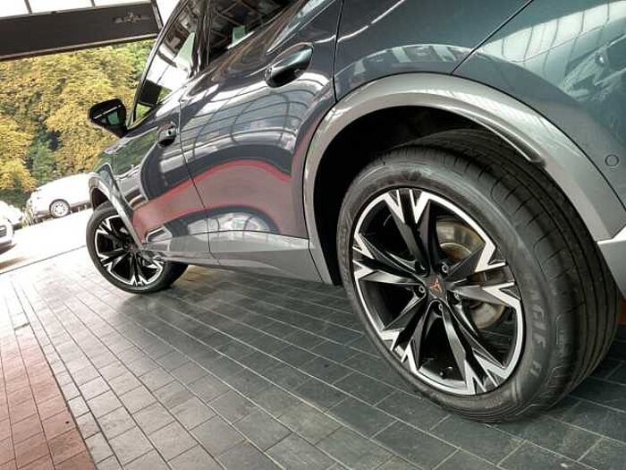 CUPRA Formentor 2.0 TSI DSG 4Drive LED+NAVI+KAMERA+ACC Basis a