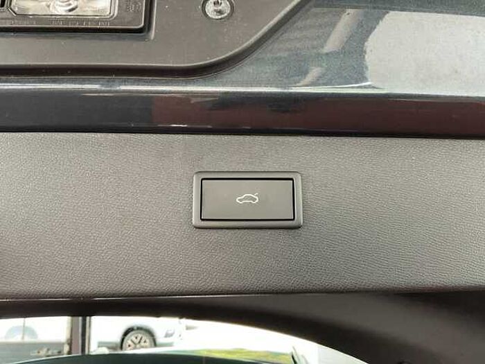 CUPRA Formentor 2.0 TSI DSG 4Drive LED+NAVI+KAMERA+ACC Basis a