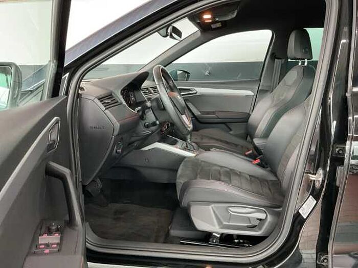 SEAT Arona 1.0 TSI DSG FR Beats LED+NAVI+ACC+KAMERA
