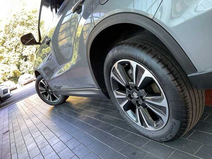 Suzuki VITARA 1.4 COMFORT+ ALLGRIP LED NAVI PANO KAMERA