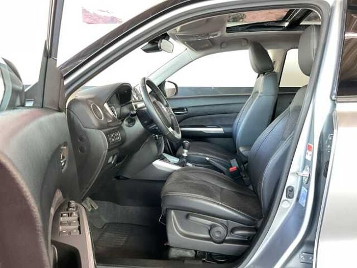 Suzuki VITARA 1.4 COMFORT+ ALLGRIP LED NAVI PANO KAMERA
