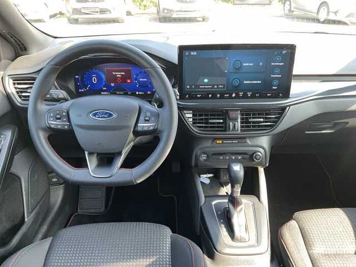 Ford Focus Turnier 1.0 EcoBoost ST-Line X NAVI SHZ LHZ