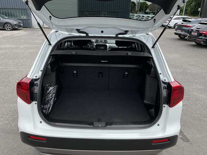 Suzuki VITARA 1.4 Comfort Hybrid ACC NAV SHZ DAB LED