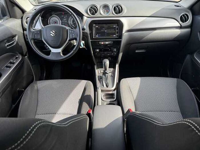 Suzuki Vitara 1.0 Comfort RÜCKFAHRKAMERA+NAVI+TEMPOMAT