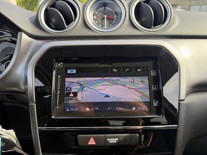 Suzuki Vitara 1.0 Comfort RÜCKFAHRKAMERA+NAVI+TEMPOMAT