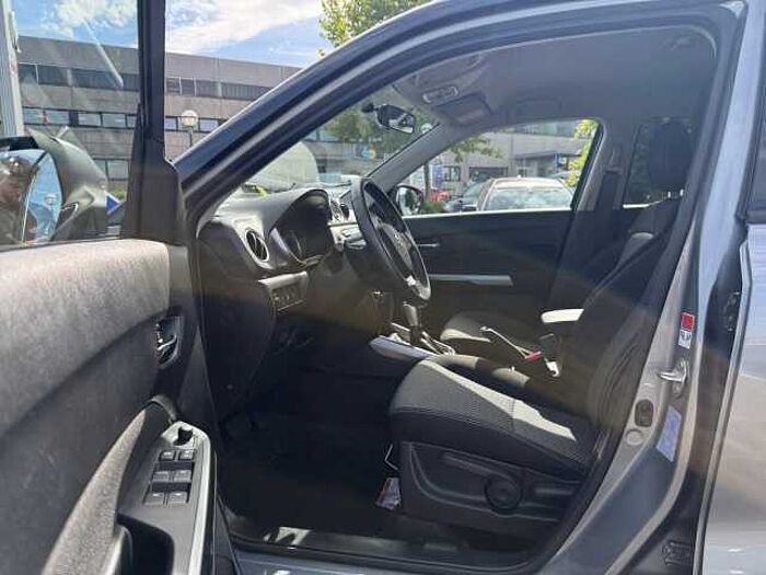 Suzuki Vitara 1.0 Comfort RÜCKFAHRKAMERA+NAVI+TEMPOMAT