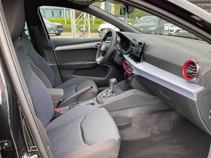 SEAT Ibiza 1.0 TSI DSG FR Black Edition SpurH KeyLess