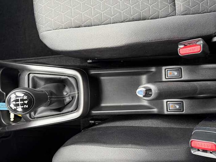 Suzuki Swift 1.2 Mild-Hybrid Comfort+ NAVI LED ACC Dualjet 61 kW