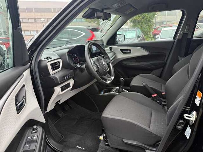 Suzuki Swift 1.2 Mild-Hybrid Comfort+ NAVI LED ACC Dualjet 61 kW