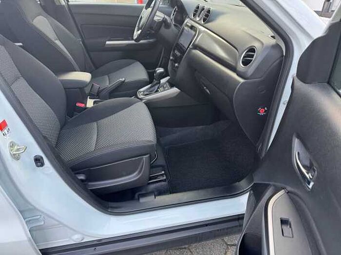 Suzuki Vitara 1.5 Hybrid AGS Comfort NAVI LED ACC