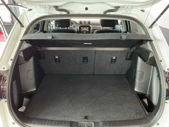 Suzuki VITARA 1.4 Comfort Hybrid LED NAVI KAMERA ACC