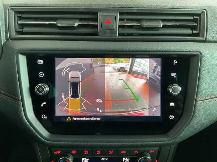 SEAT Arona 1.0 TSI FR ACC+LED+NAVI+SHZ+KAMERA+ACC