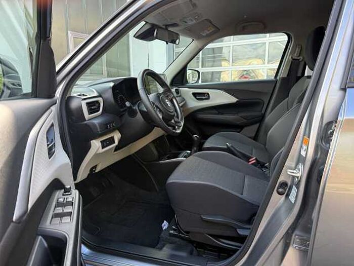 Suzuki Swift 1.2 Comfort PLUS RÜCKFAHRKAMERA+NAVI+ACC Dualjet 61 kW Comfort+