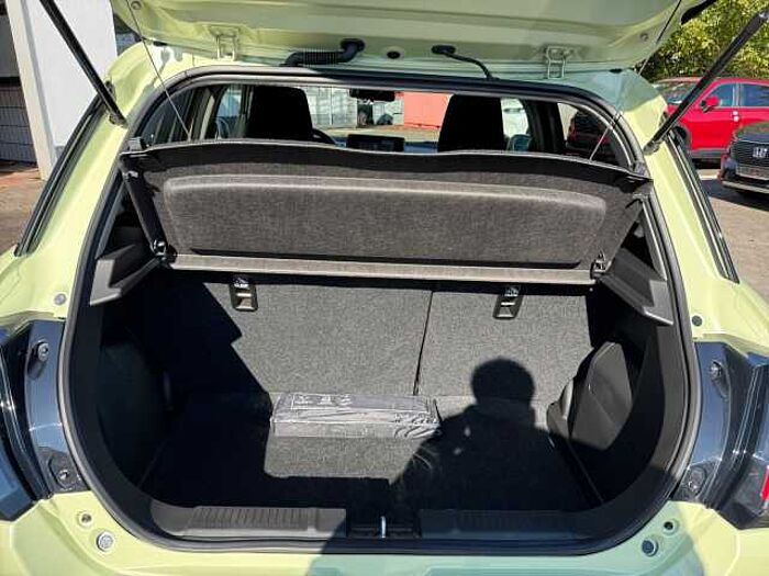 Suzuki Swift 1.2 Comfort+ NAVI LED ACC Dualjet 61 kW