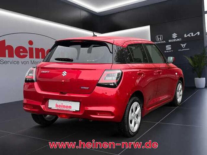 Suzuki Swift 1.2 Dualjet Comfort RÜCKFAHRKAMERA+PDC+NAVI 61 kW