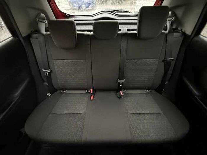 Suzuki Swift 1.2 Dualjet Comfort RÜCKFAHRKAMERA+PDC+NAVI 61 kW