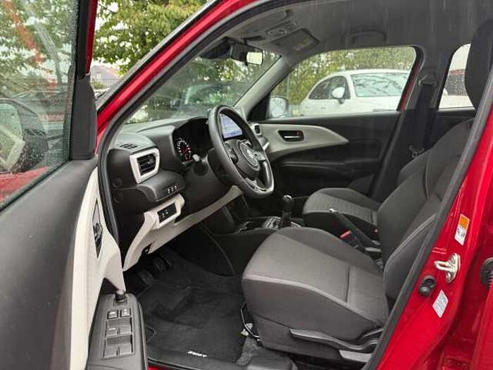 Suzuki Swift 1.2 Dualjet Comfort RÜCKFAHRKAMERA+PDC+NAVI 61 kW