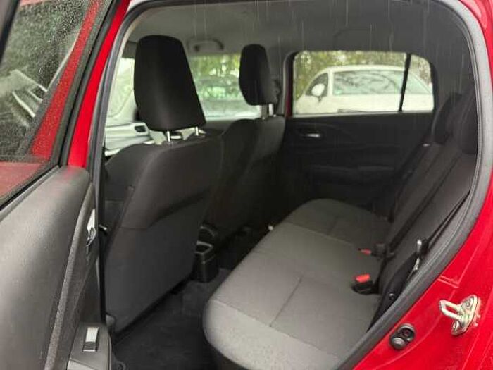 Suzuki Swift 1.2 Dualjet Comfort RÜCKFAHRKAMERA+PDC+NAVI 61 kW