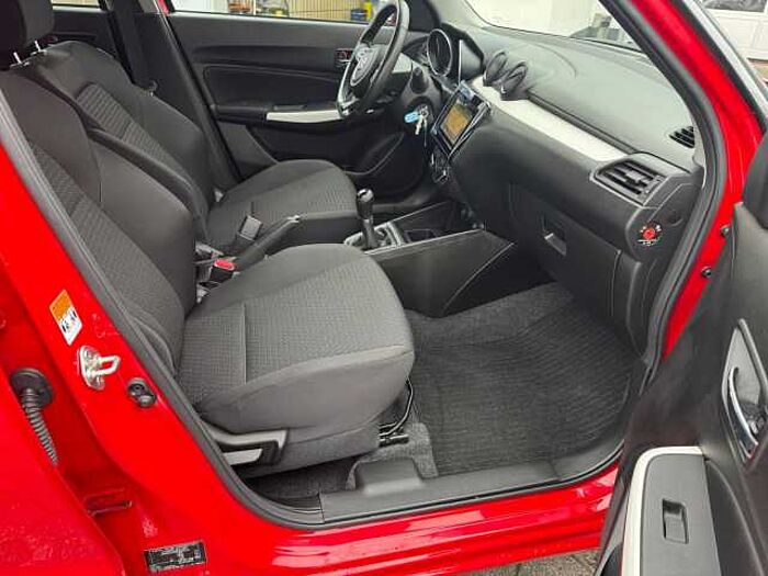 Suzuki Swift 1.2 Dualjet Comfort RÜCKFAHRKAMERA PDC NAVI