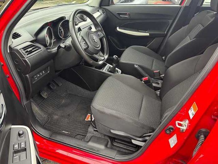 Suzuki Swift 1.2 Dualjet Comfort RÜCKFAHRKAMERA PDC NAVI