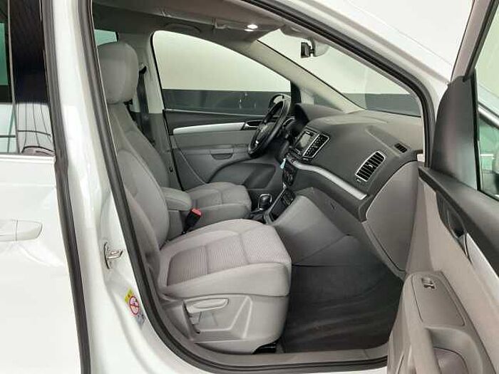 Volkswagen Sharan 1.4 TSI DSG Comfortline 7-SITZE+XENON+NAV