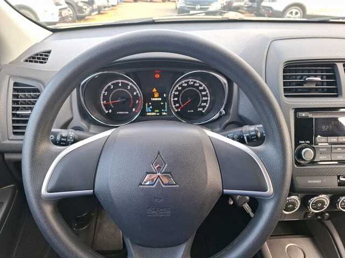 Mitsubishi ASX 1.6 MIVEC KLIMA GANZJAHRESREIFEN Basis