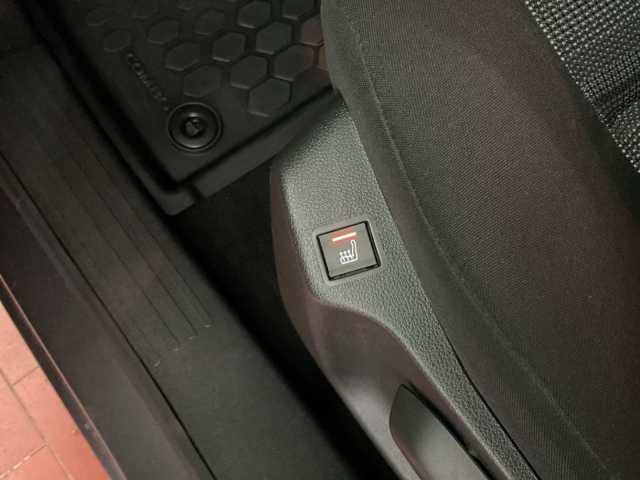 Opel Combo Life E 1.5 D Edition NAVI+AHK+2xPDC+KLIMA