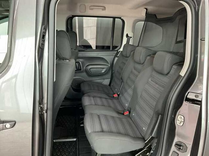 Opel Combo Life E 1.5 D Edition NAVI+AHK+2xPDC+KLIMA