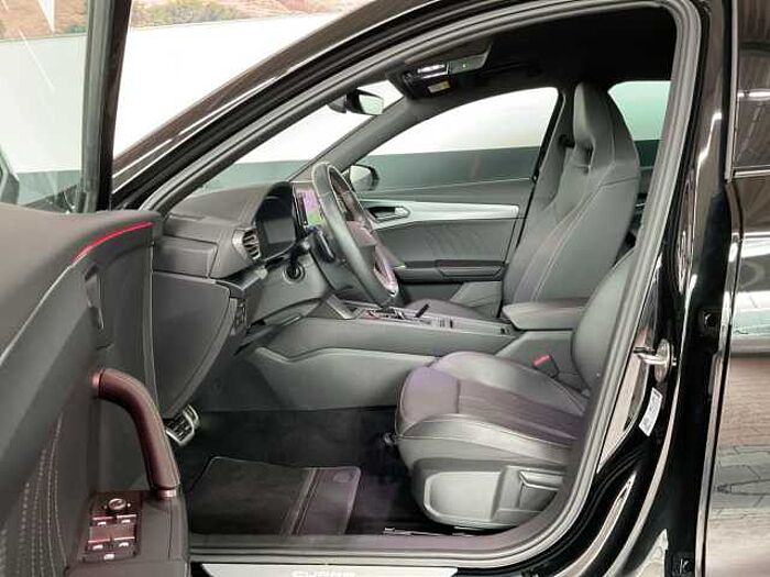 CUPRA Formentor 1.4 e-Hybrid DSG VZ NAVI+LED+ACC