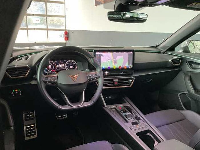 CUPRA Formentor 1.4 e-Hybrid DSG VZ NAVI+LED+ACC