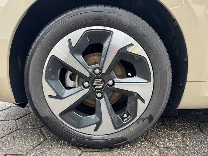 Suzuki Swift 1.2 Dualjet Comfort Plus RÜCKFAHRKAMERA+PDC Comfort+