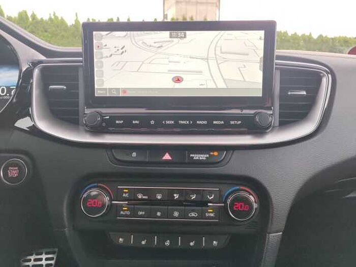 Kia ceed 1.5 T-GDI Platinum NAVI LENRKAD &SITZHEIZUNG cee'd