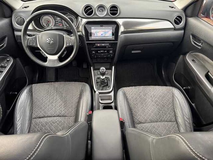 Suzuki Vitara 1.4 HYBRID COMFORT PLUS RÜCKFAHRKAMERA AHK Comfort+